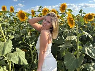 CARMIYNNA profile