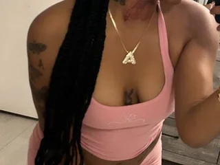 Honesty_HoneyBoo profile