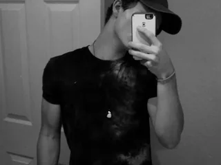 KinkyyEric profile