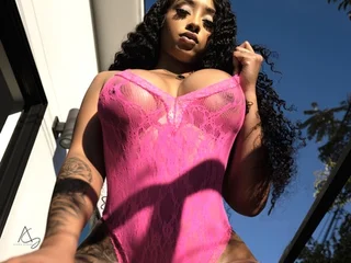 TheRealPinkLilly profile
